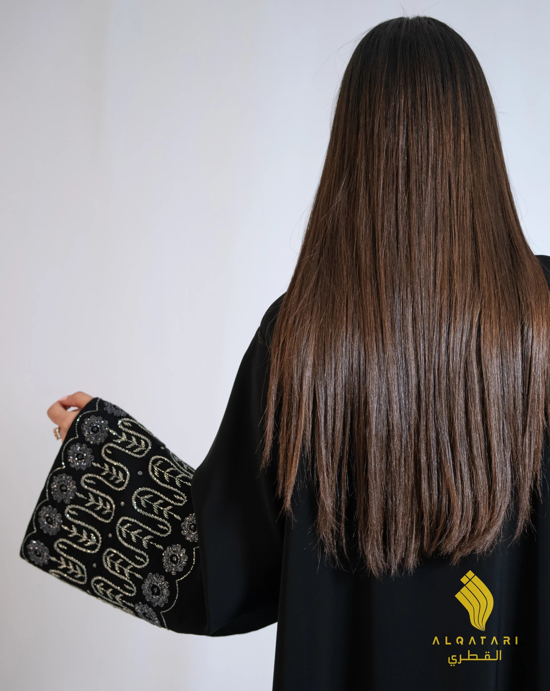 Cloche Lush Black Abaya